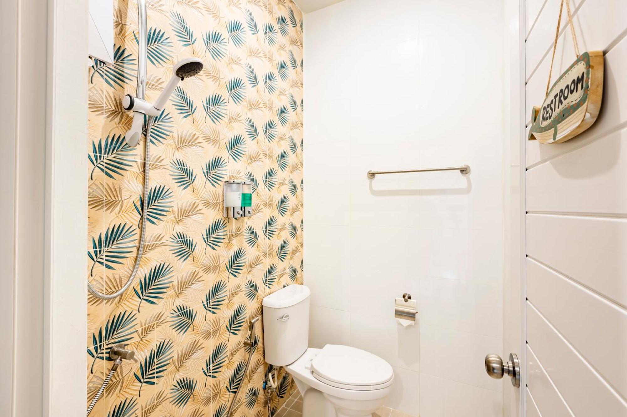 Sweett Lemon Hostel Patong Exterior foto